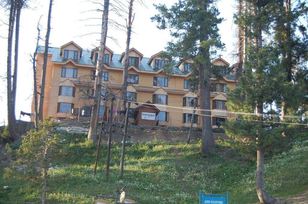 Hotel Zahgeer Continental Гульмарг Номер фото