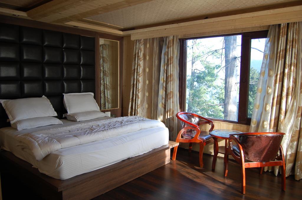 Hotel Zahgeer Continental Гульмарг Номер фото